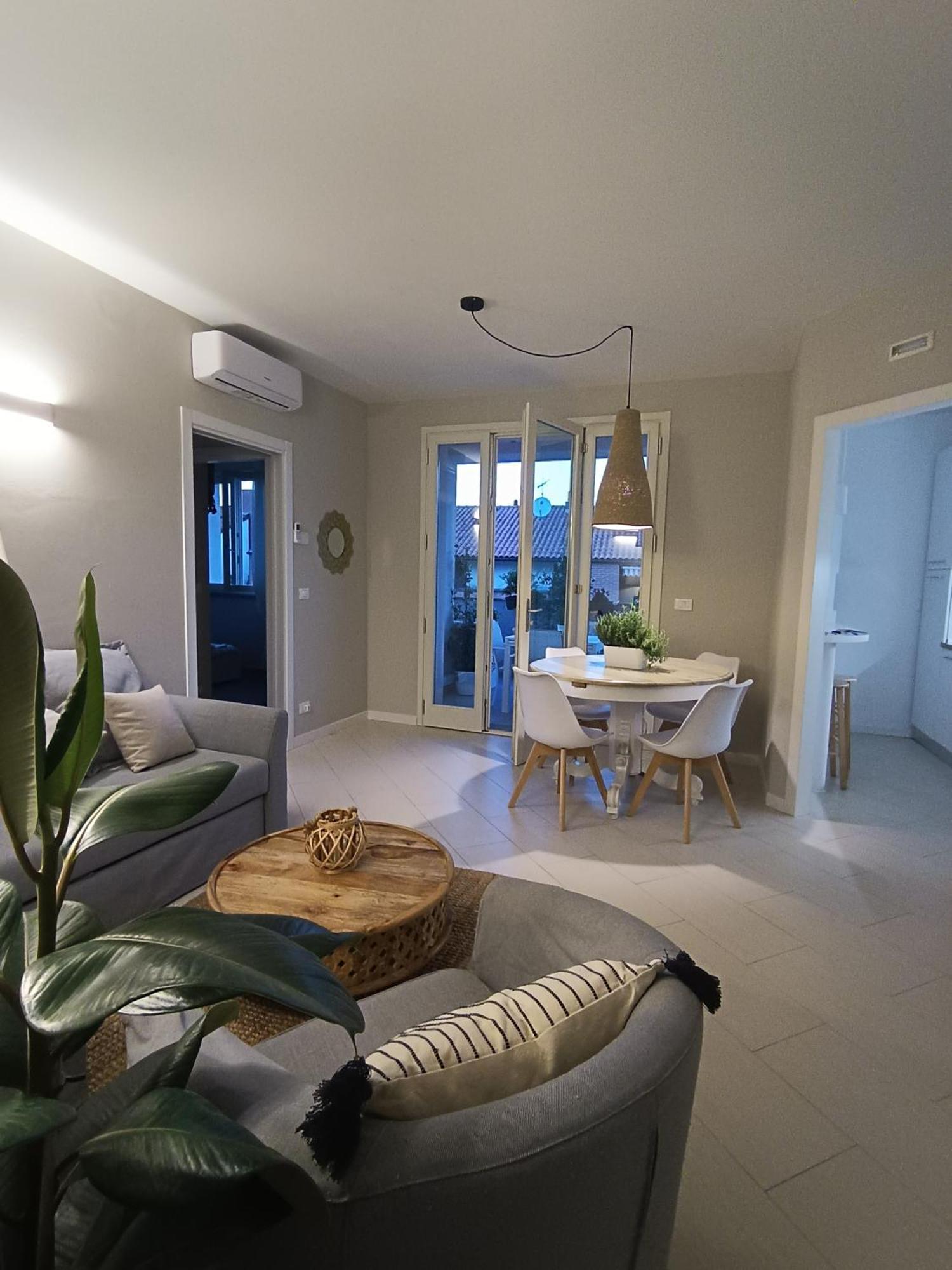 Appartement Casa Degli Aromi à Lucques Extérieur photo